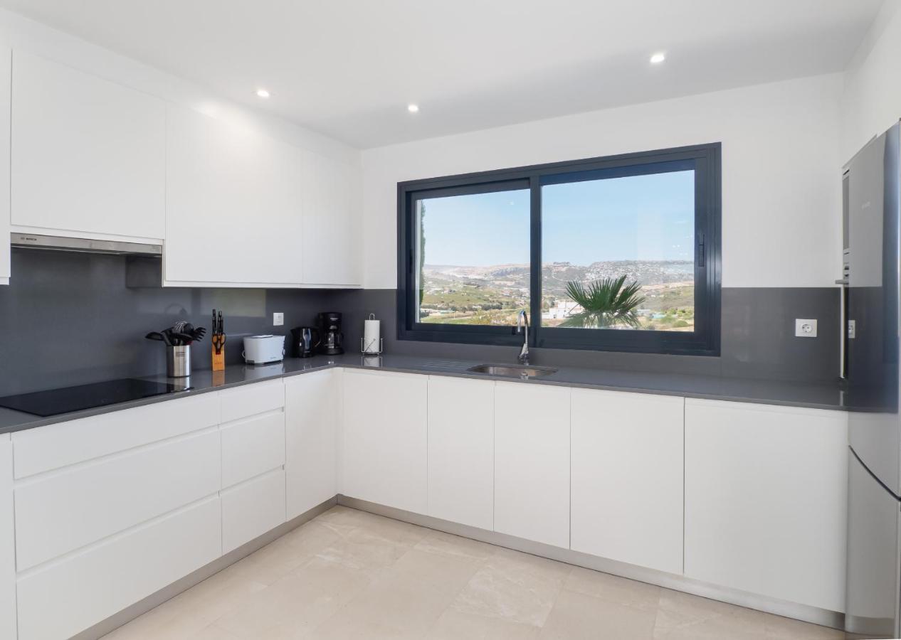 2306 - Brand New Apt, Walking Distance To Beach! Касарес Екстер'єр фото