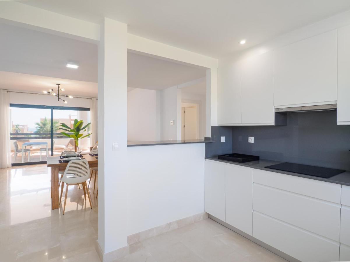 2306 - Brand New Apt, Walking Distance To Beach! Касарес Екстер'єр фото
